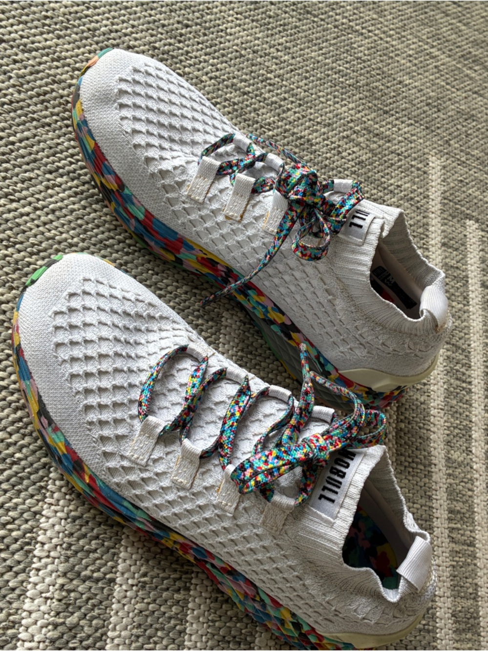 NOBULL Adult M7/W8.5 Euro40 White Knit Sneakers with Confetti Accents